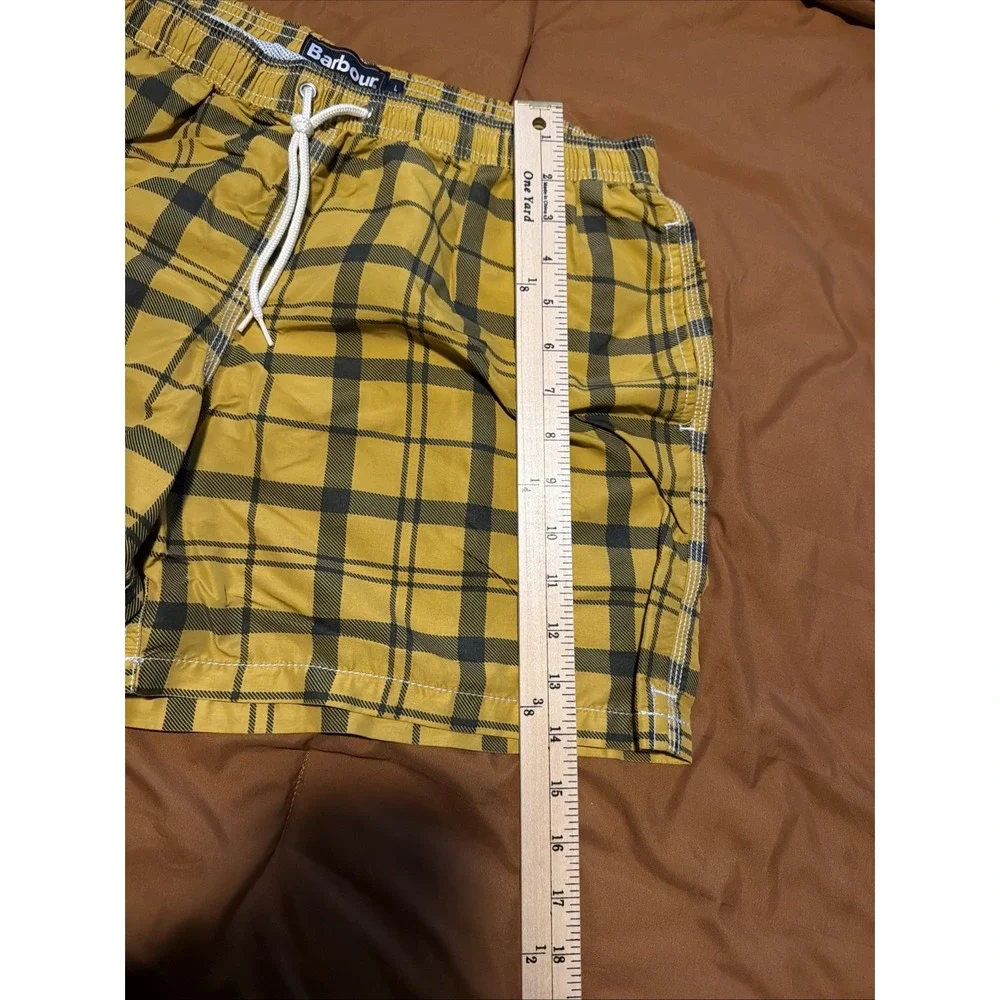 Barbour Men's Swim Shorts Size L Staple Tartan Yellow Plaid